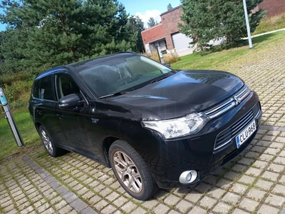 Mitsubishi Outlander 2013, kuva 4/17