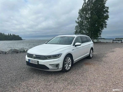 Volkswagen Passat 2018, photo 3/17
