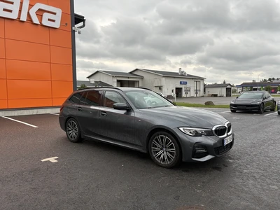 BMW 330 G21 Touring 330e xDrive M-Sport 2021, kuva 3/12