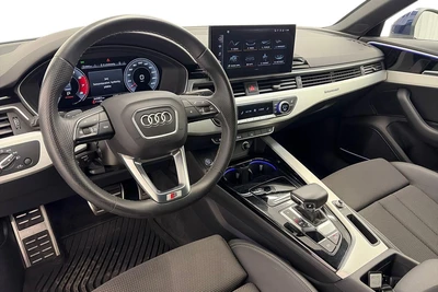 Audi A4 2021, photo 6/31