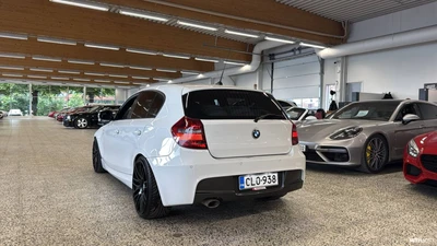 BMW 120 2010, photo 3/6