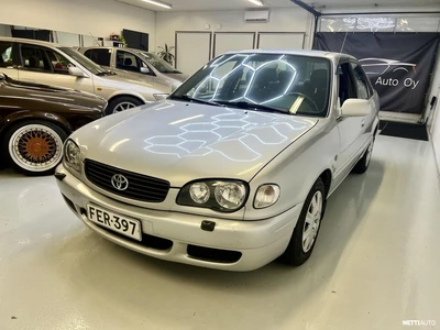 Toyota Corolla 2000, kuva 2/10