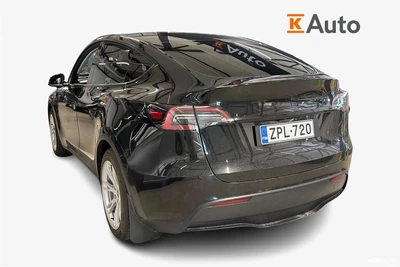 Tesla Model Y Standard Range RWD 2023, photo 2/4