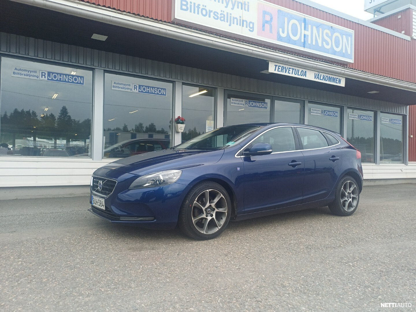 Volvo V40