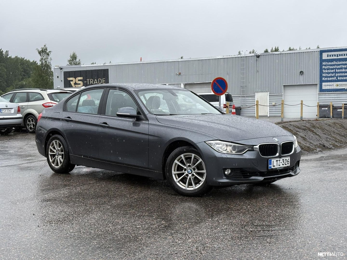 BMW 320