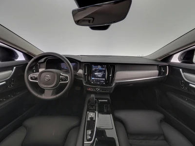 Volvo V90 T8 AWD Long Range Plus Dark 2025, photo 7/32