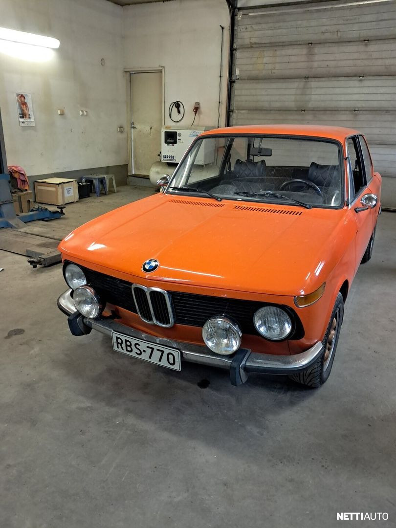 BMW 1502