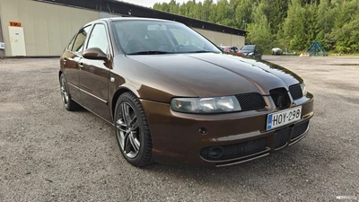 Seat Leon 1.8 T 4x4 2001, kuva 6/10
