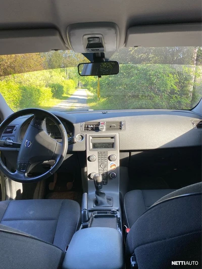 Volvo S40 2026, kuva 6/9