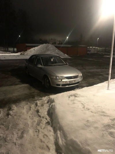 Opel Vectra 2000, kuva 4/5