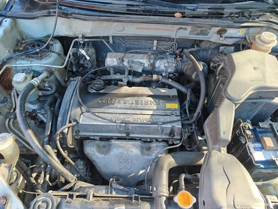 Mitsubishi Outlander 2003, kuva 7/9