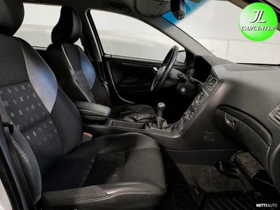 Volvo V70 2002, kuva 6/14