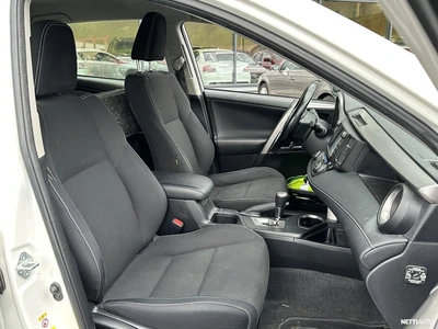 Toyota RAV4 2,5 Hybrid AWD Active 2016, kuva 5/15