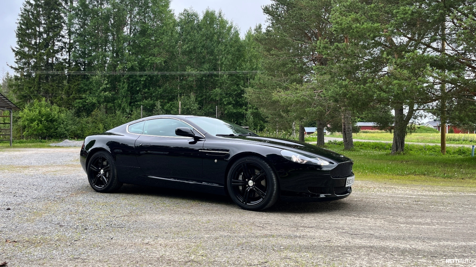 Aston Martin DB9