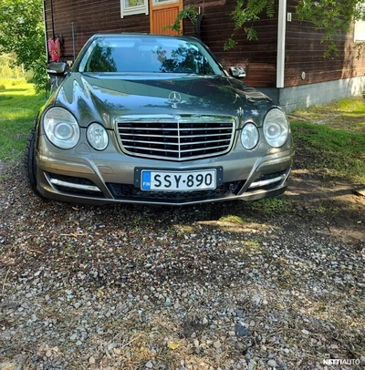 Mercedes-Benz E CDI Avantgarde 2008, photo 3/12