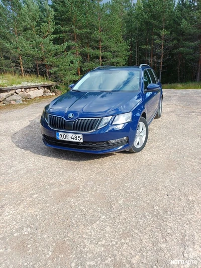 Skoda Octavia Combi 1,6 TDI Ambition 2018, kuva 2/8