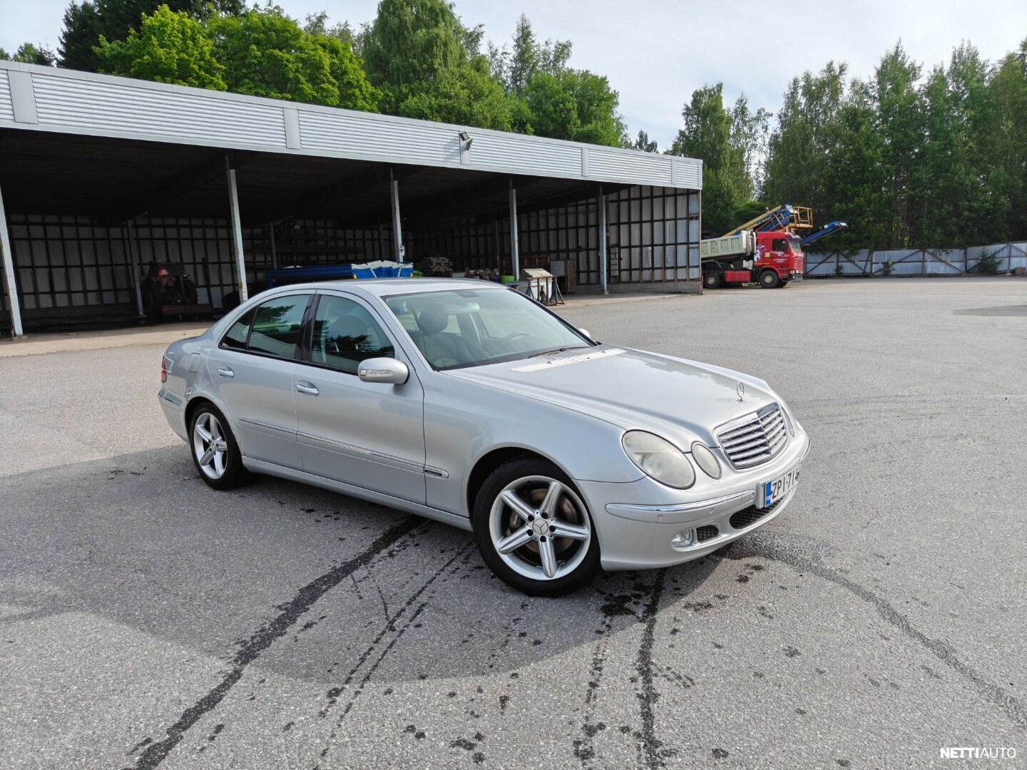 Mercedes-Benz E