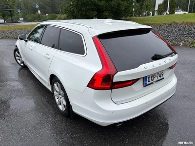 Volvo V90 D4 AWD Momentum Taksi aut 2019, kuva 2/25