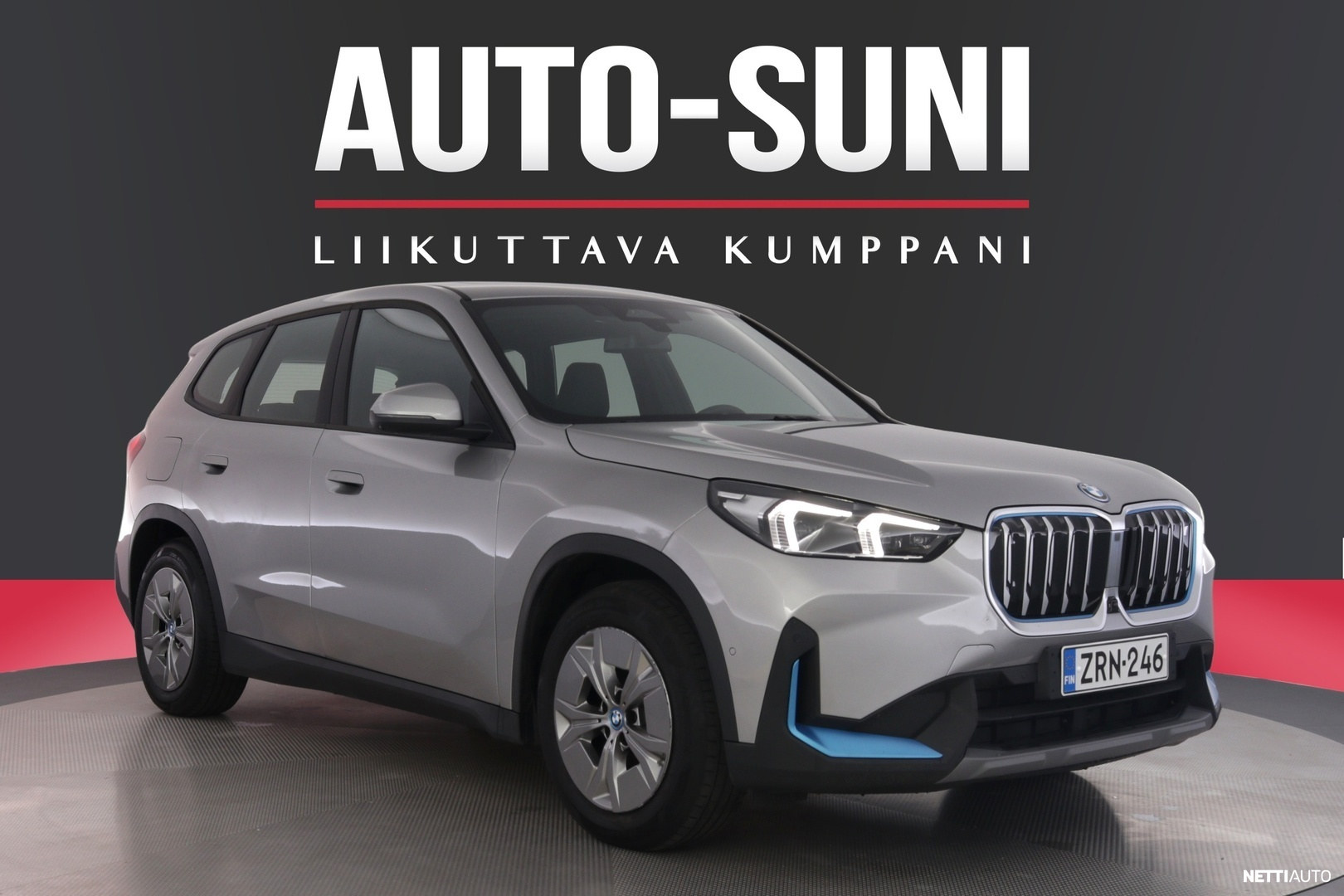 BMW iX1