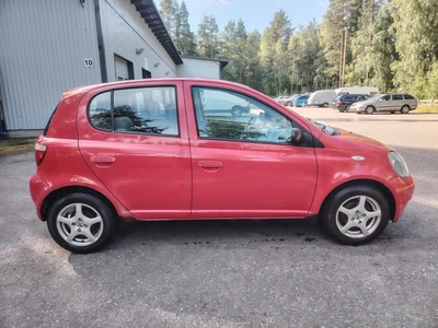 Toyota Yaris 1.0 VVT-i Linea Terra 2000, kuva 2/19