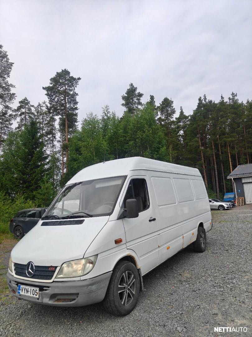 Mercedes-Benz Sprinter