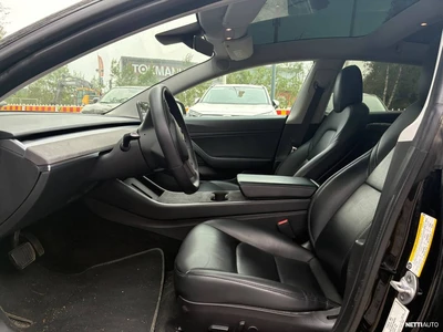 Tesla Model 3 Long-Range Dual Motor AWD 2020, kuva 3/4