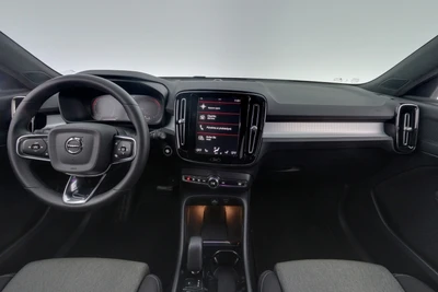 Volvo XC40 T5 TwE Plus Dark aut 2023, photo 7/18