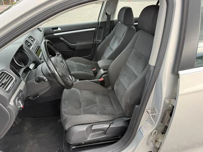Volkswagen Golf 2010, photo 5/10