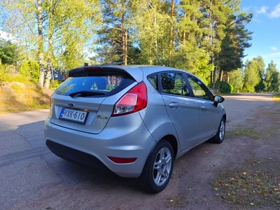 Ford Fiesta 2014, kuva 3/15