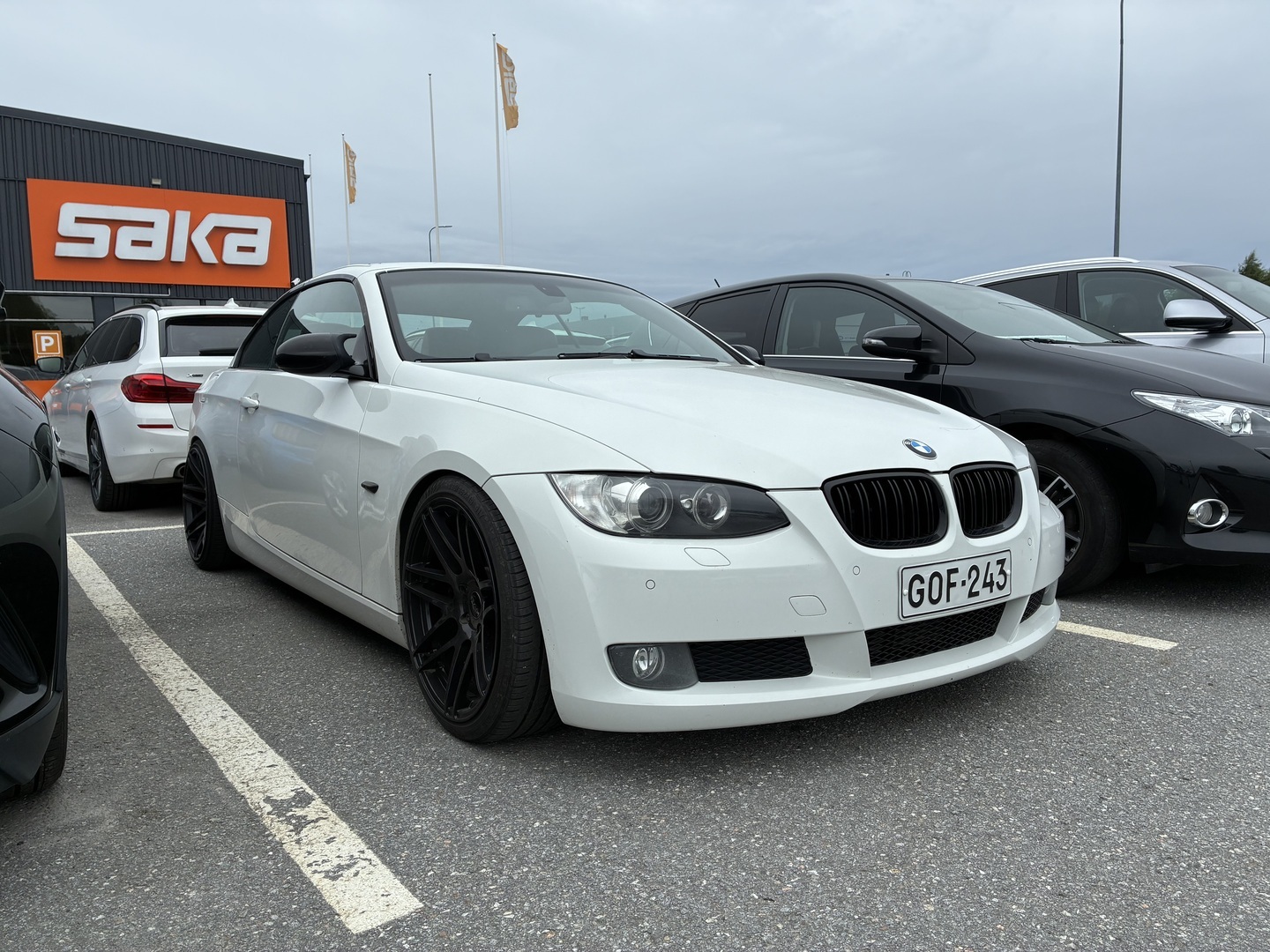 BMW 330