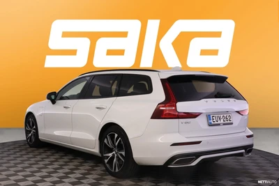 Volvo V60 2021, photo 5/62