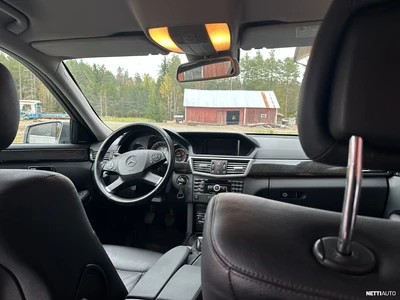 Mercedes-Benz E 250 2009, kuva 4/5