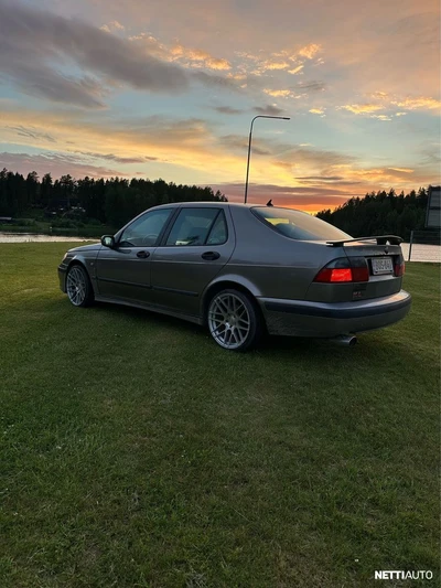 Saab 9-5 2001, kuva 2/7