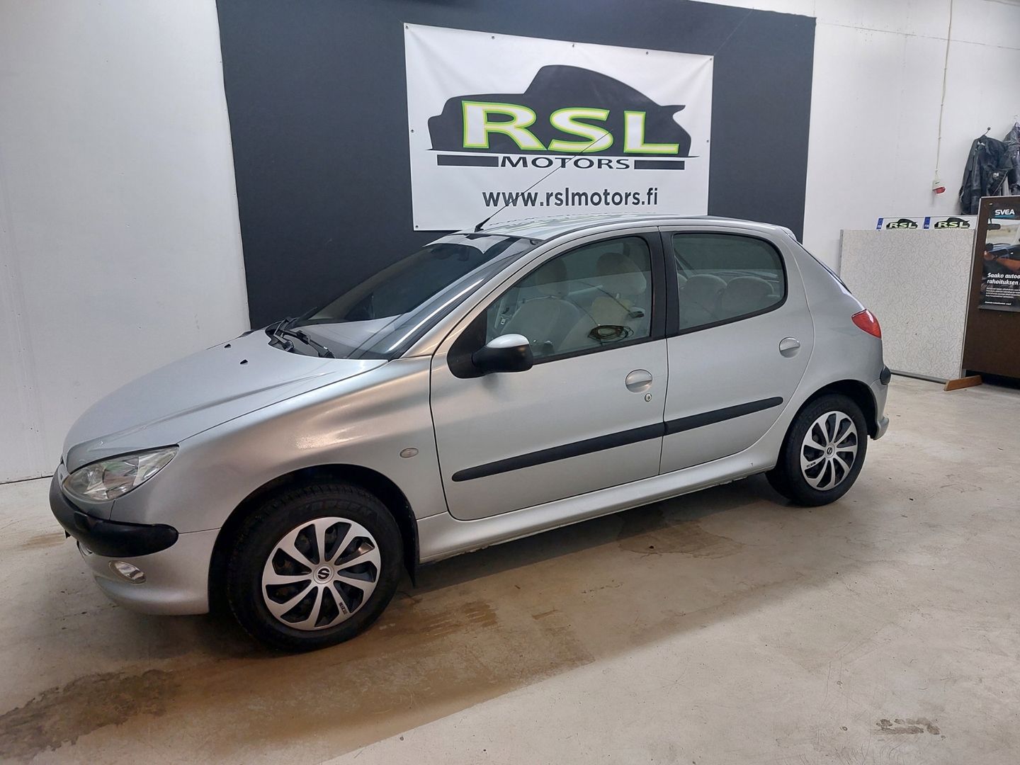 Peugeot 206