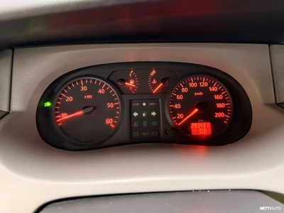 Renault Trafic 2005, photo 5/13