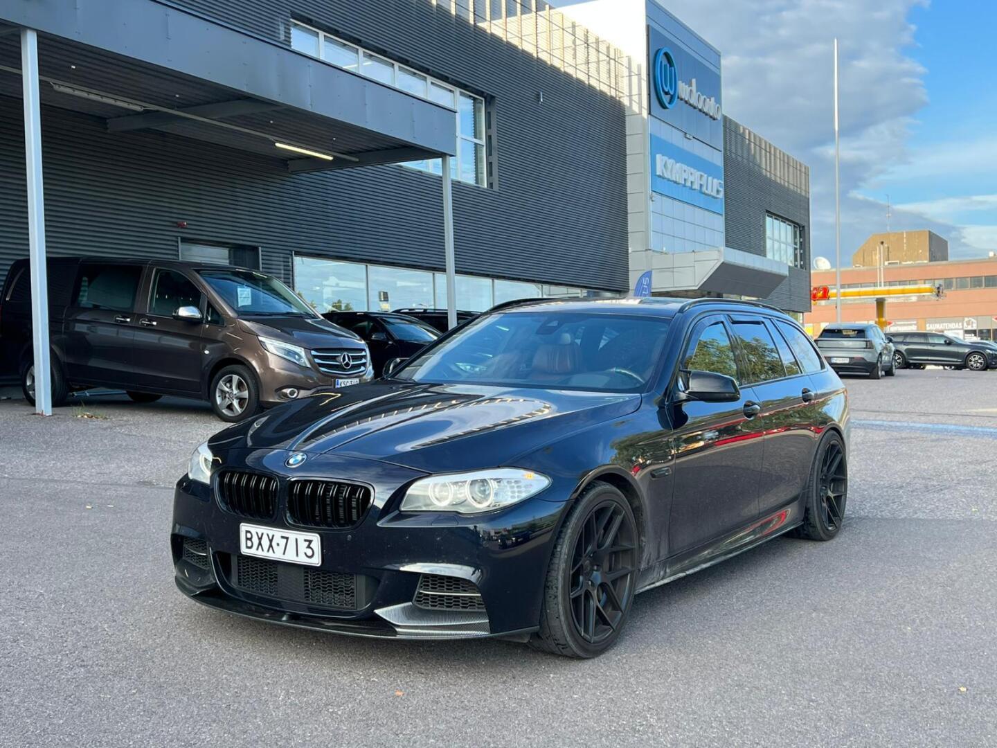 BMW 550