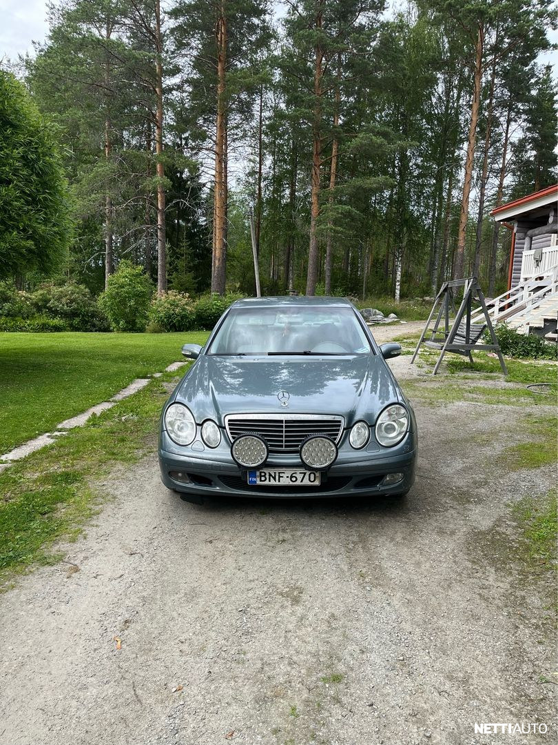 Mercedes-Benz E