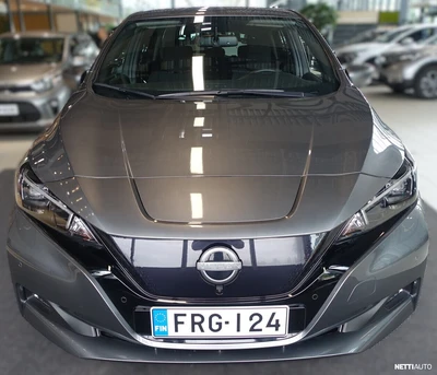 Nissan Leaf 2023, photo 2/11