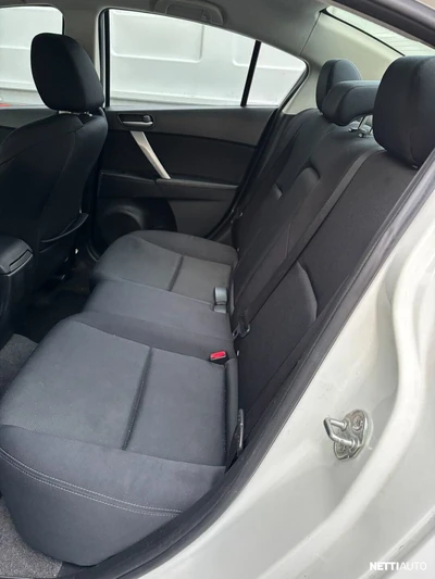 Mazda 3 2009, kuva 4/9