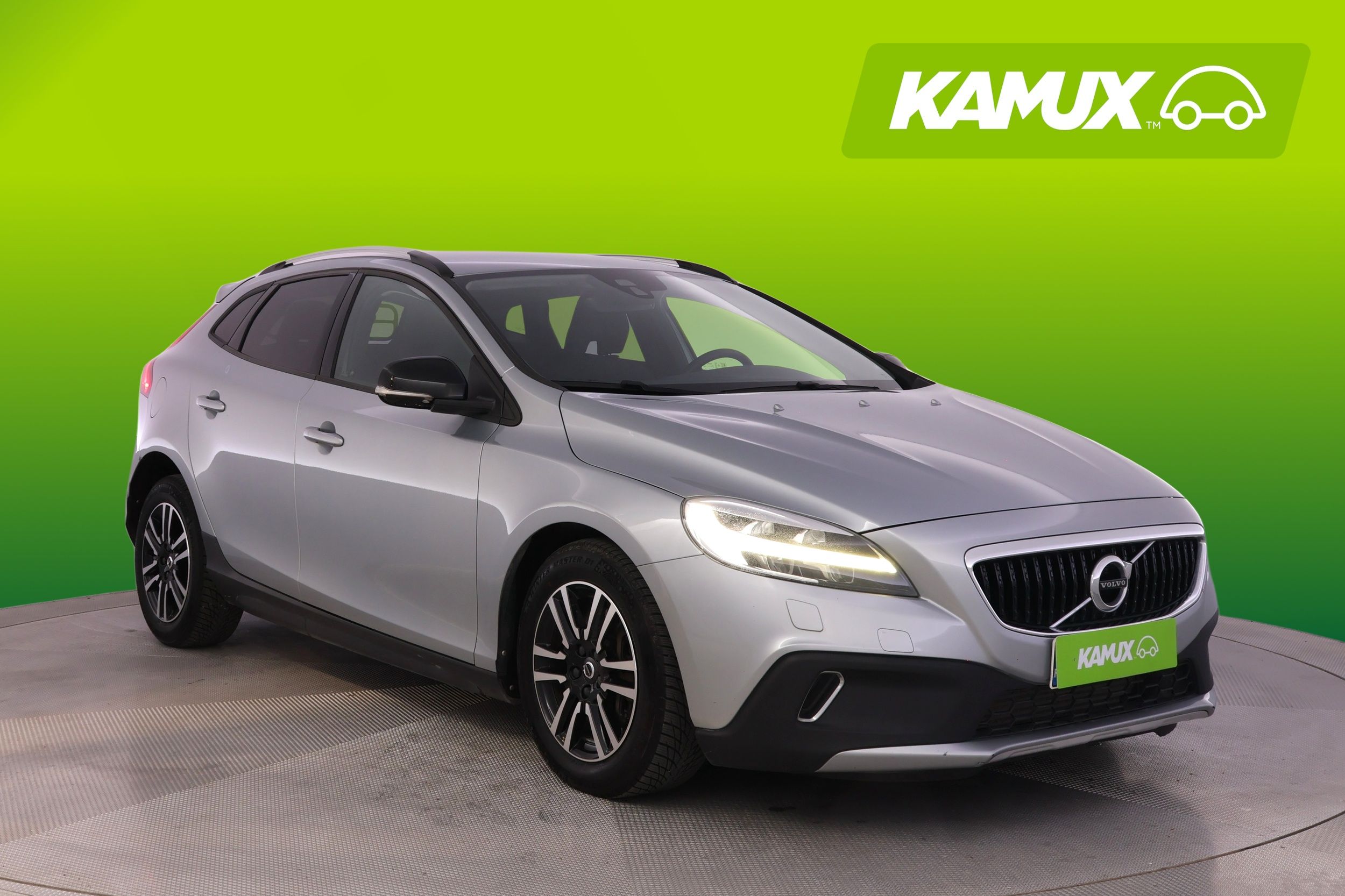 Volvo V40 Cross Country T4 AWD Business aut **Facelift**