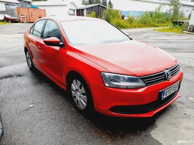 Volkswagen Jetta 2012, photo 4/9