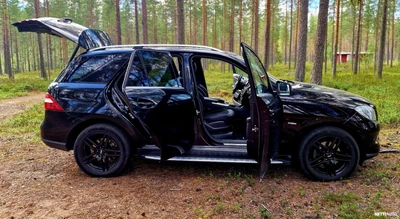 Mercedes-Benz ML BlueTec 4Matic 2014, kuva 7/22