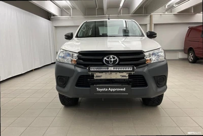 Toyota Hilux 2020, photo 7/19
