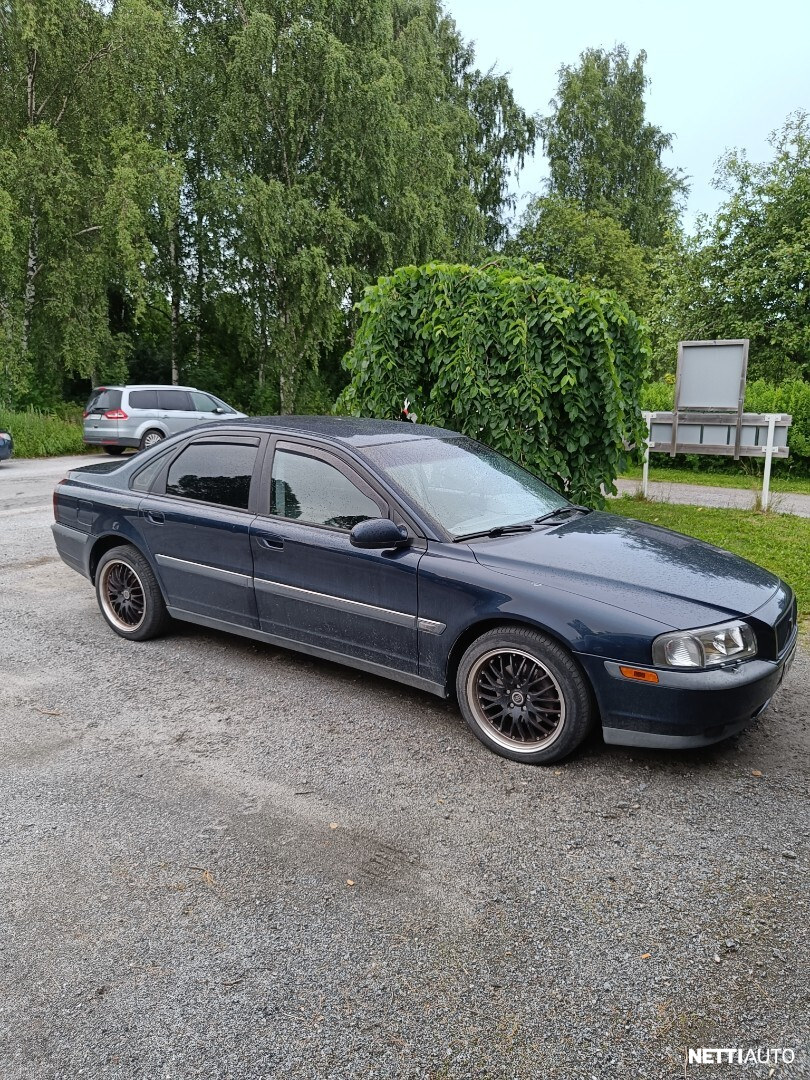 Volvo S80