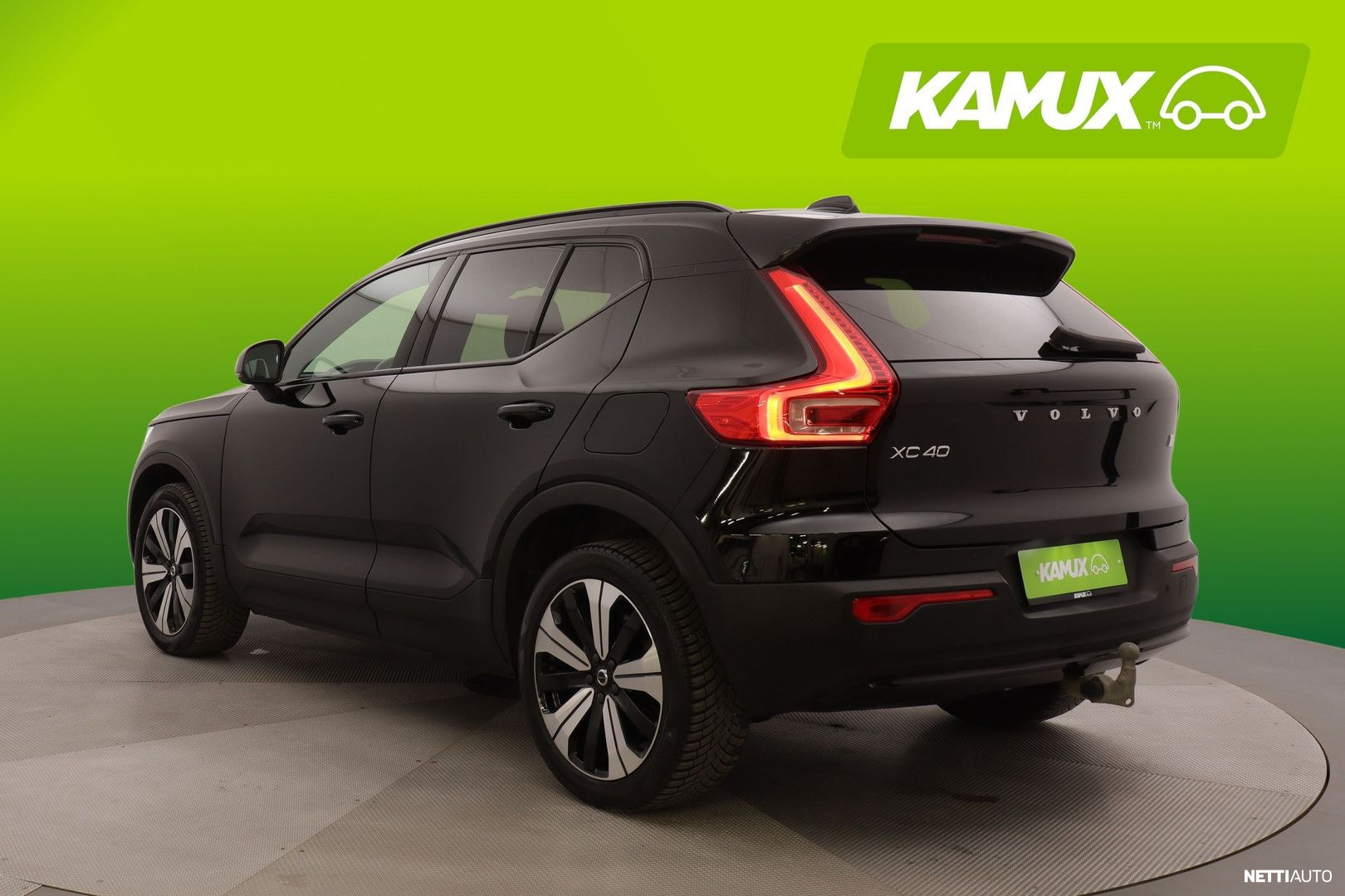Volvo XC40 2023, photo 5/27