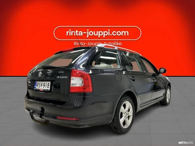 Skoda Octavia 2011, photo 5/38