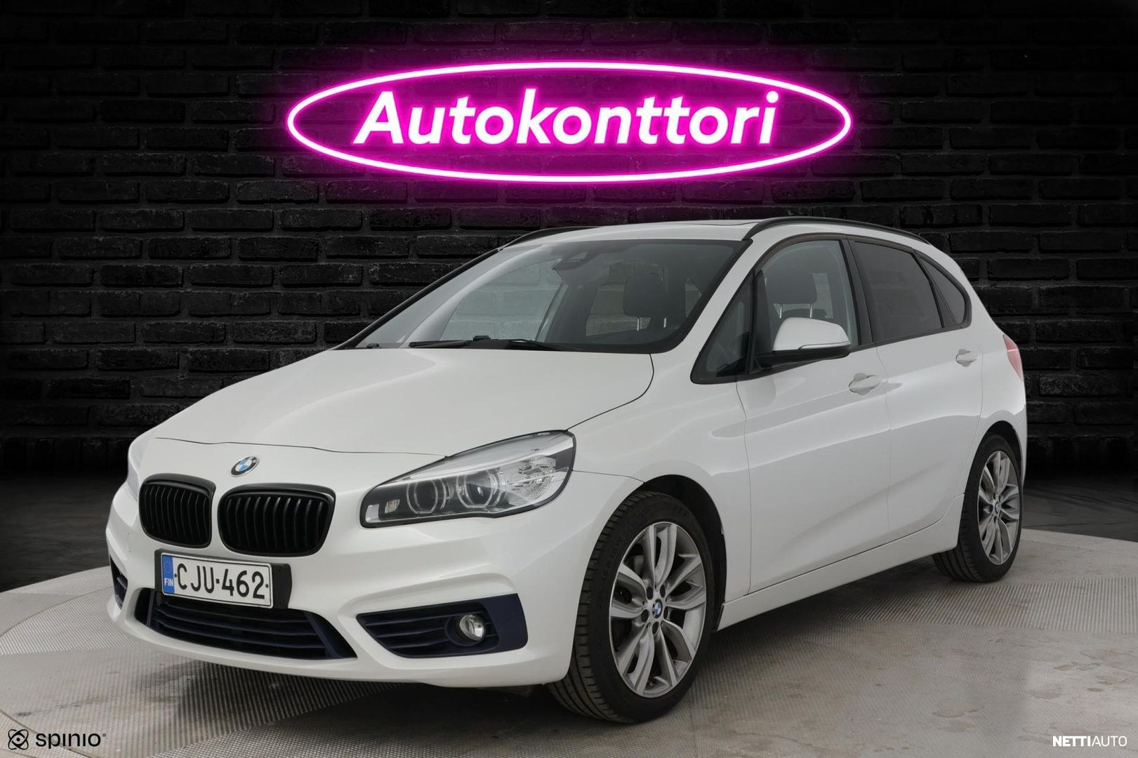 BMW 218