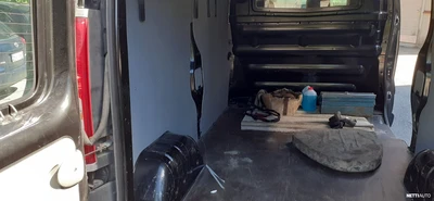 Renault Trafic PAKKETTIAUTO 2008, photo 5/8