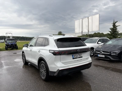 Volkswagen Tiguan 2025, photo 3/9