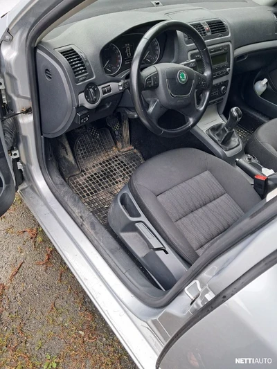 Skoda Octavia 2013, photo 7/10